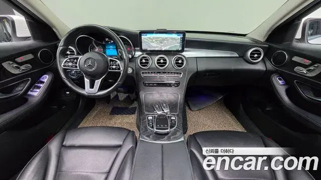 Mercedes-Benz C-Class 2019 — Фото 7/20