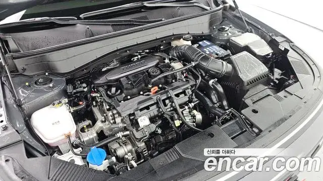 Hyundai Kona 2023 — Фото 6/20