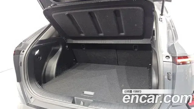 Hyundai Kona 2023 — Фото 20/20
