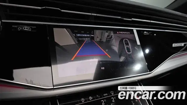 Audi Q7 2023 — Фото 15/20