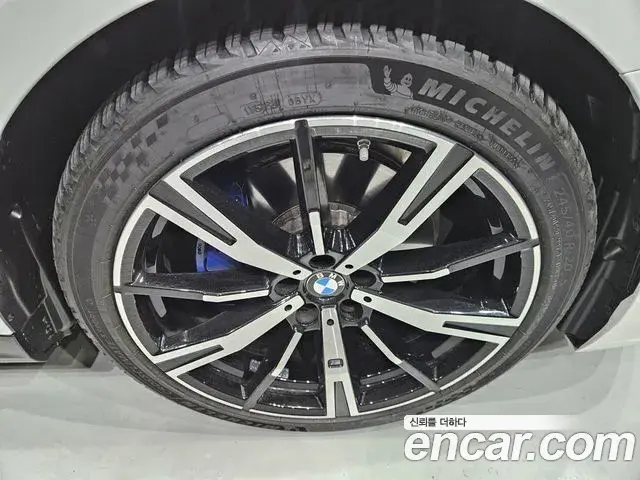 BMW 5 Series 2026 — ფოტო 4/20