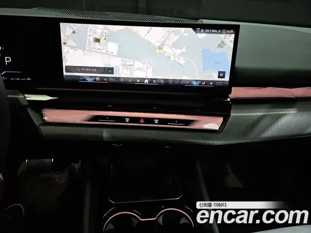 BMW 5 Series 2026 — ფოტო 14/20