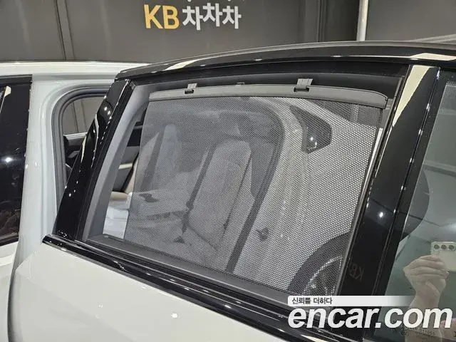 BMW 5 Series 2026 — ფოტო 19/20