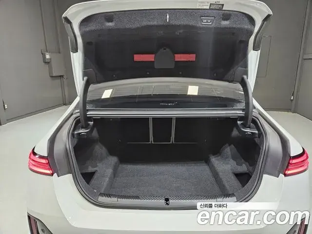 BMW 5 Series 2026 — ფოტო 20/20