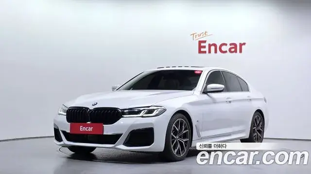 BMW 5 Series 2023 — Фото 1/20