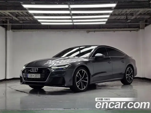 Audi A7 2022 — Фото 20/20