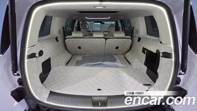Hyundai Santa Fe 2024 — Photo 2/20