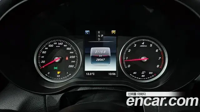 Mercedes-Benz C-Class 2018 — Photo 17/20