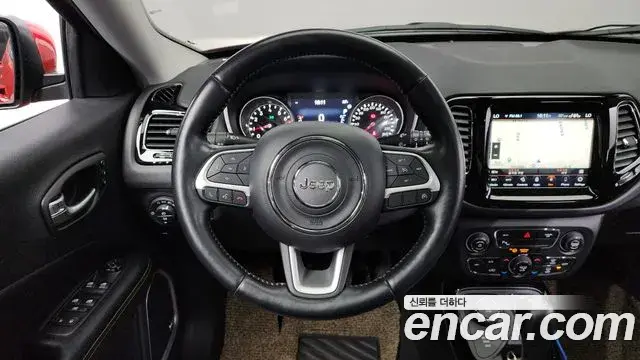 Jeep Compass 2020 — Şəkil 16/20