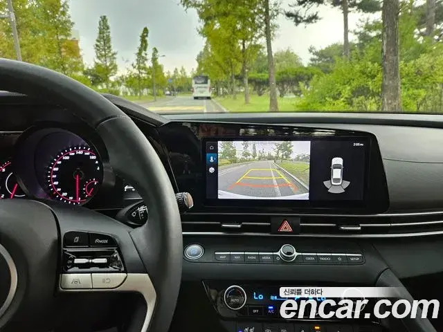 Hyundai The New Avante Hybrid 2021 — ფოტო 19/19