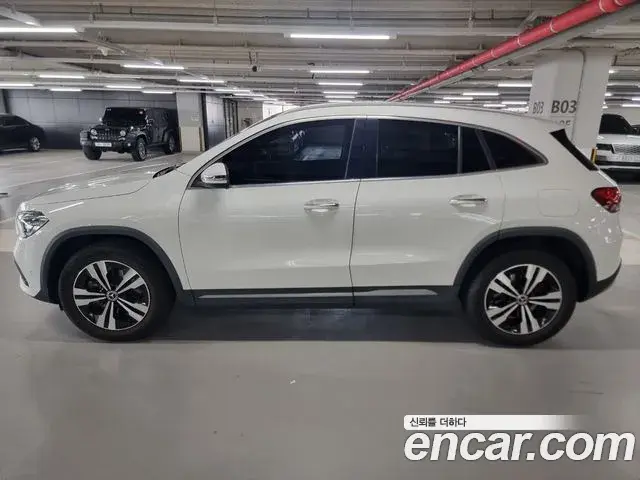 Mercedes-Benz GLA-Class 2021 — Фото 7/18