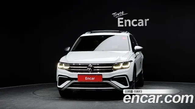Volkswagen Tiguan Allspace 2023 — Şəkil 15/20