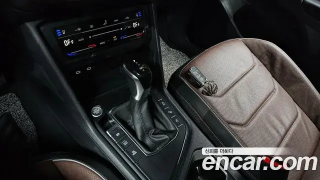 Volkswagen Tiguan Allspace 2023 — Şəkil 18/20