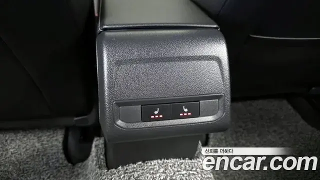 Volkswagen Jetta 2021 — ფოტო 10/20