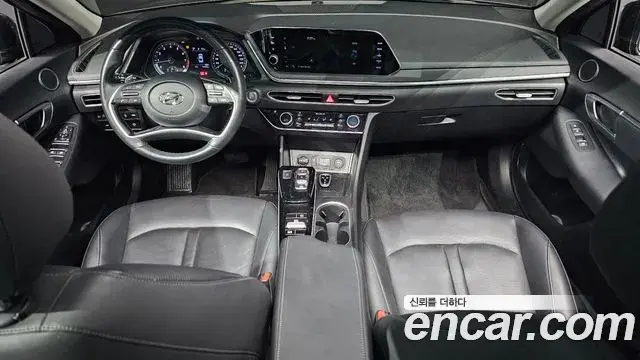 Hyundai Sonata 2019 — Фото 7/20
