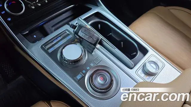 Genesis GV80 2023 — Şəkil 8/20