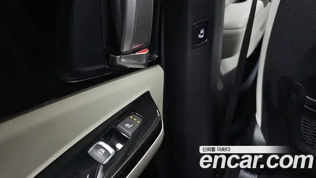 Kia Carnival 2020 — Фото 19/20