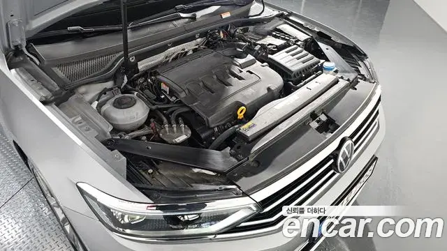 Volkswagen Passat GT 2021 — Фото 5/20