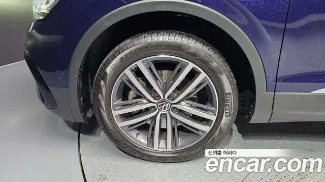 Volkswagen Tiguan Allspace 2023 — Şəkil 15/20