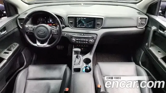 Kia Sportage The Bold 2020 — Photo 2/20
