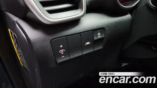 Kia Sportage The Bold 2020 — Photo 7/20
