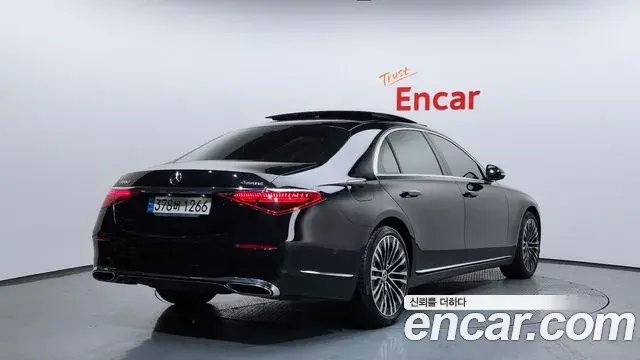 Mercedes-Benz S-Class 2022 — ფოტო 10/20