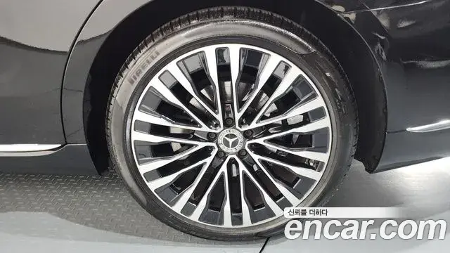 Mercedes-Benz S-Class 2022 — ფოტო 9/20