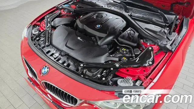 BMW 4 Series 2018 — Photo 14/20