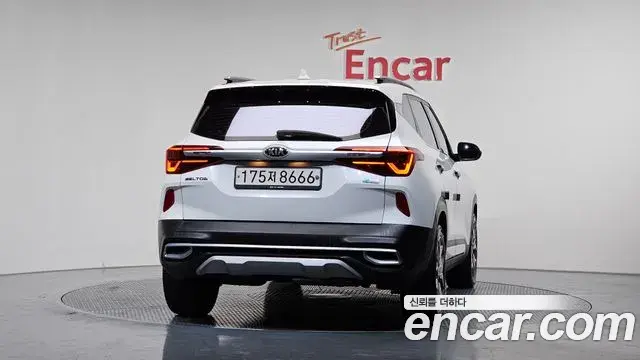 Kia Seltos 2019 — Photo 3/20