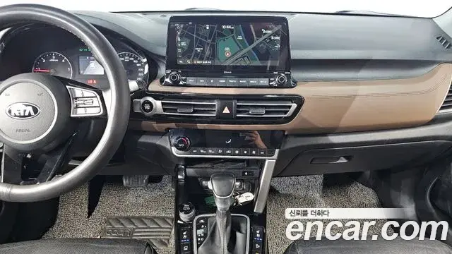 Kia Seltos 2019 — Photo 15/20