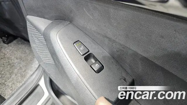 Kia Seltos 2019 — Photo 5/20
