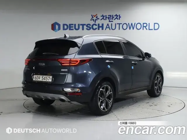 Kia Sportage The Bold 2018 — Photo 9/20