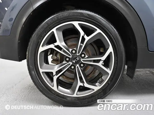Kia Sportage The Bold 2018 — Photo 3/20