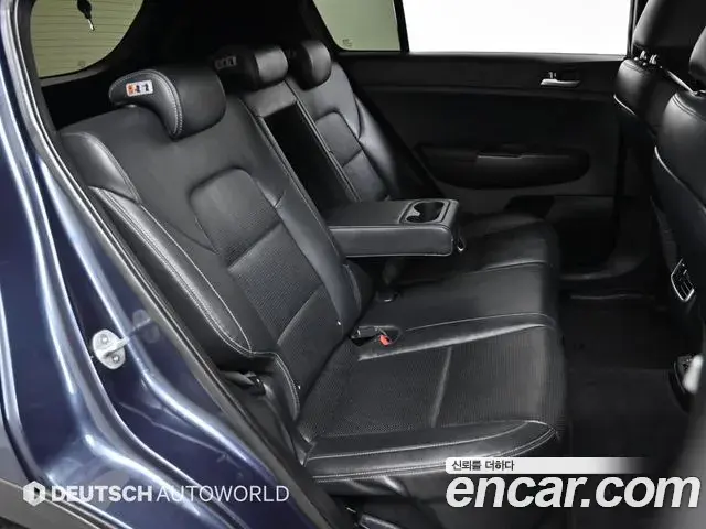 Kia Sportage The Bold 2018 — Photo 10/20