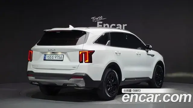 Kia Sorento 2024 — Şəkil 18/20