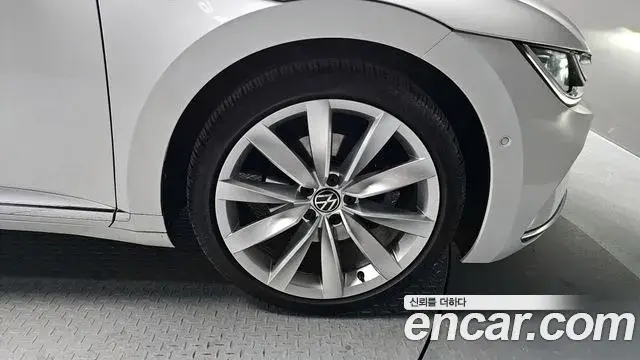 Volkswagen Arteon 2022 — Photo 15/20