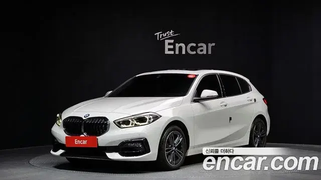 BMW 1 Series 2023 — Şəkil 17/20
