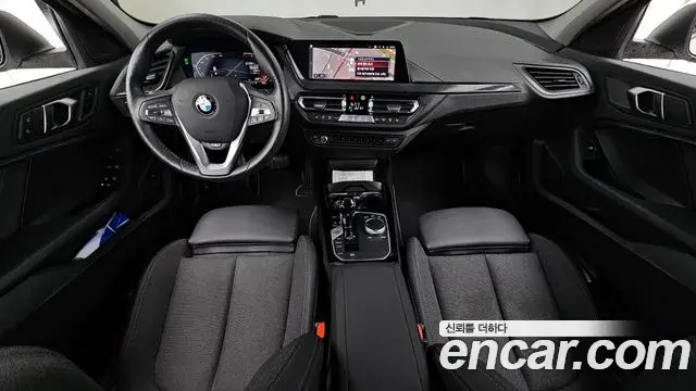 BMW 1 Series 2023 — Şəkil 3/20