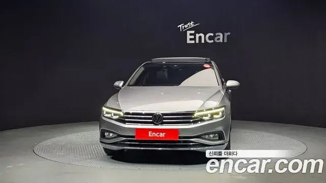 Volkswagen Passat GT 2022 — Фото 3/20