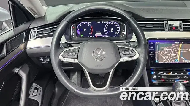 Volkswagen Passat GT 2022 — Фото 13/20