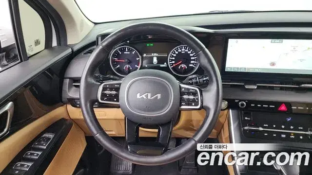 Kia Carnival 2022 — Фото 13/20