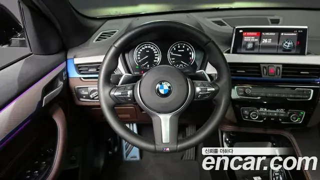 BMW X1 2021 — Фото 13/20