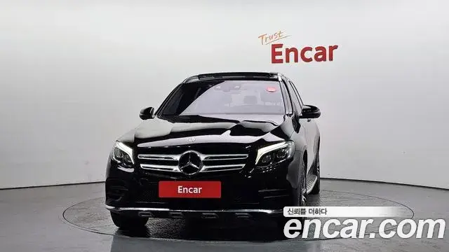 Mercedes-Benz GLC-Class 2019 — Photo 14/50