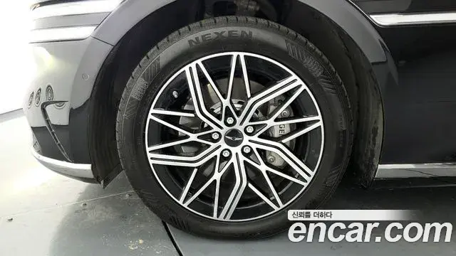 Genesis G90 2023 — ფოტო 15/20