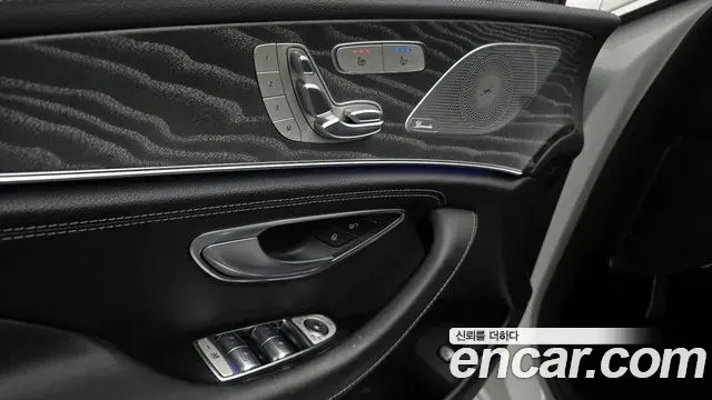 Mercedes-Benz CLS-Class 2023 — Фото 17/20