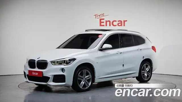 BMW X1 2019 — Şəkil 18/20
