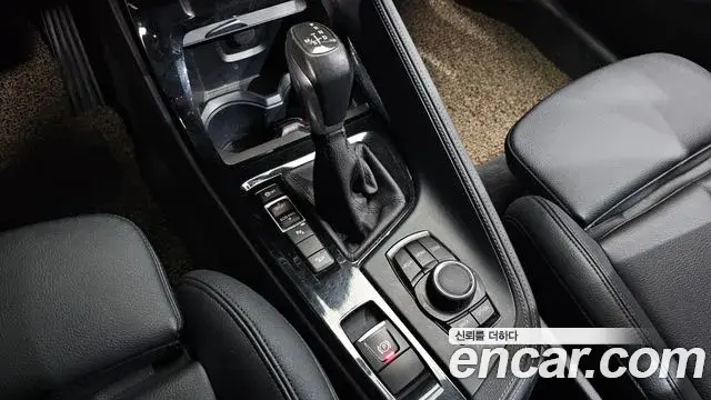 BMW X1 2019 — Şəkil 8/20