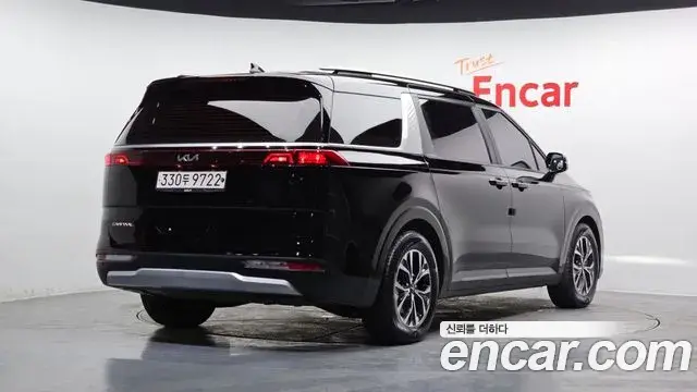 Kia Carnival 2022 — Photo 10/20