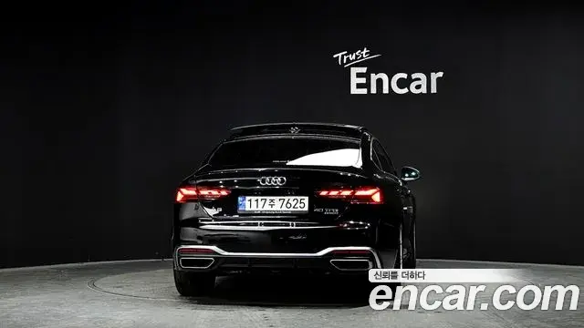 Audi A5 2021 — Фото 3/20