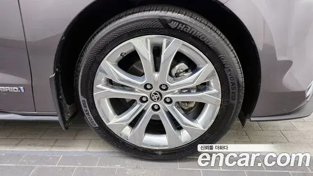 Toyota Sienna 2021 — Şəkil 11/20